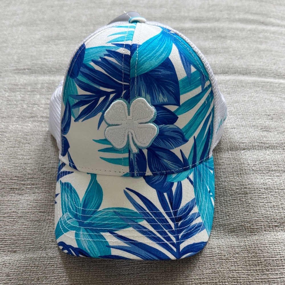 Brand New! Never Worn! Blue and White Leaf Pattern Men's Hat